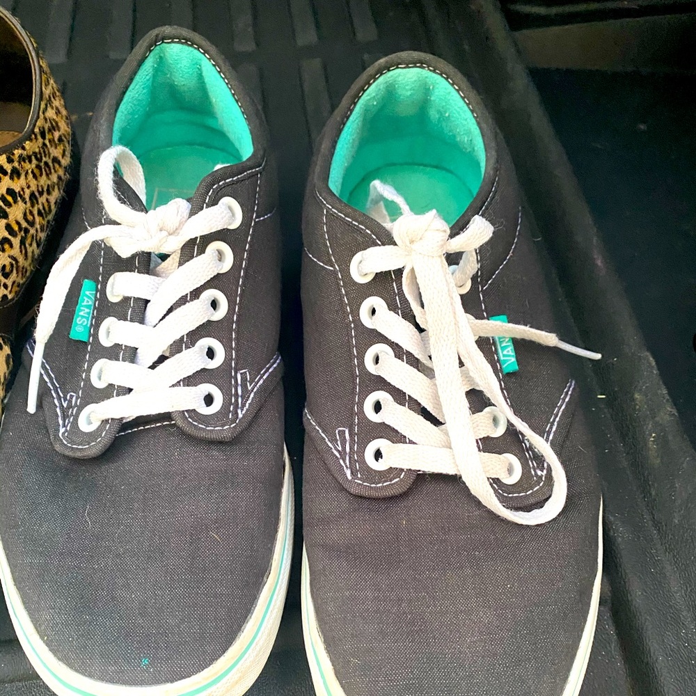 Vans lace up tennis shoes